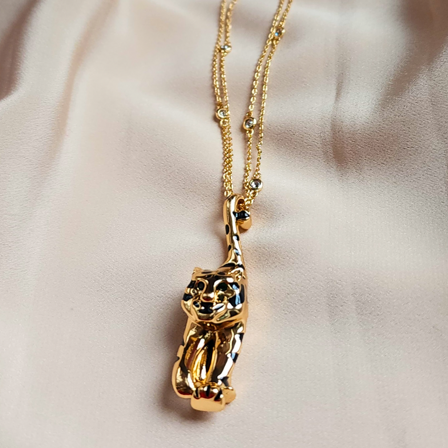 Colar Tigre com Cordão estilo Tiffany